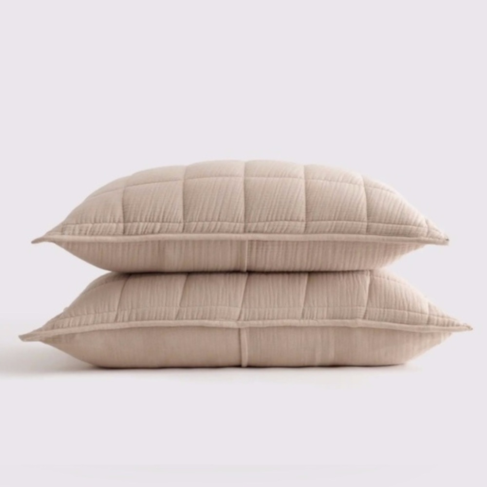 NWOT Quince Organic Airy Gauze Box Quilt King Sham Set in Dune (Tan)